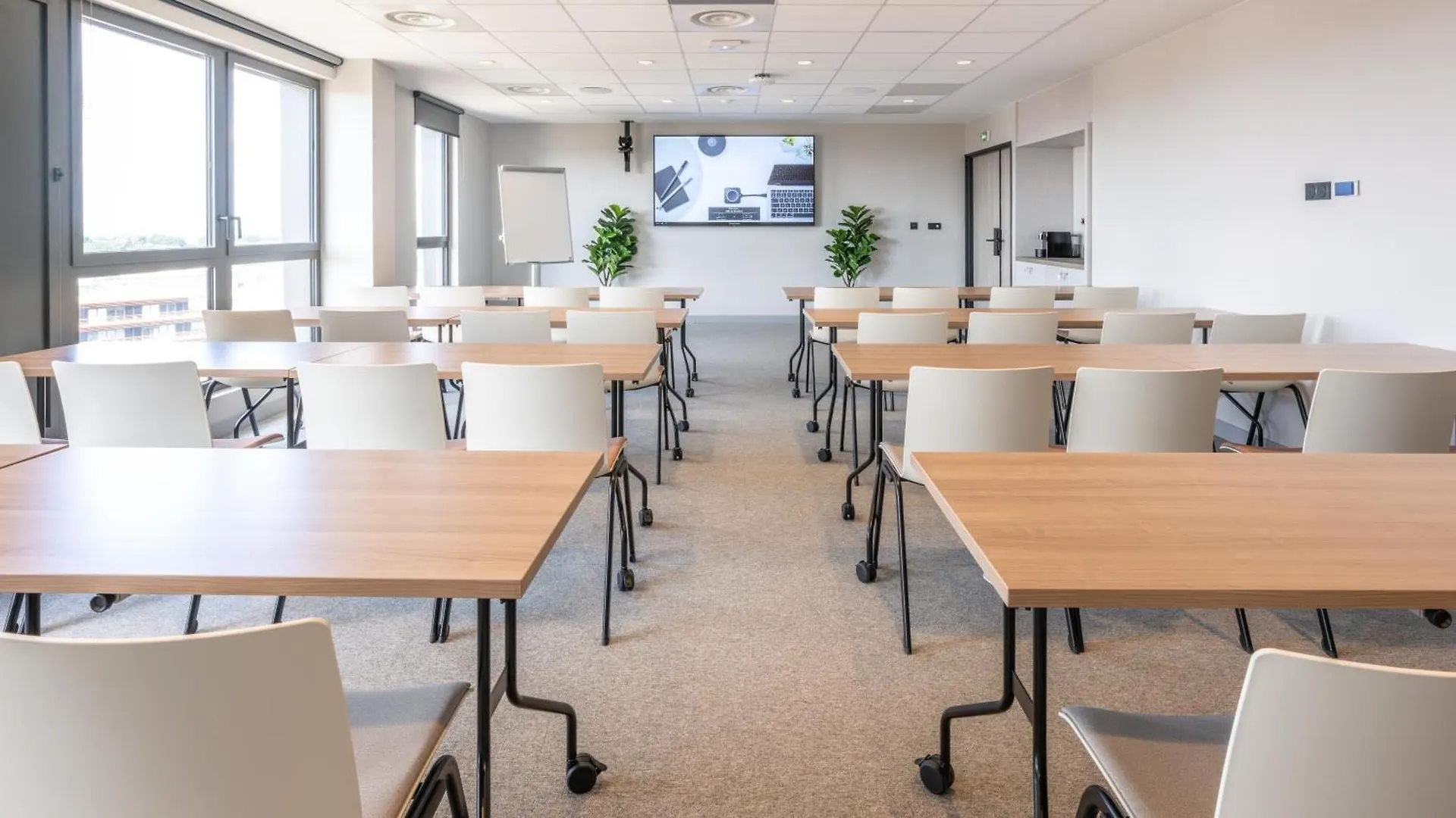 Sevenline Purpan Toulouse Aparthotel